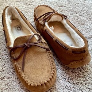 UGG Dakota Slipper
